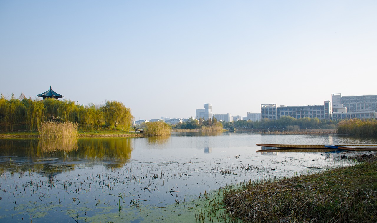 江苏大学，历史底蕴与现代风采的交融处